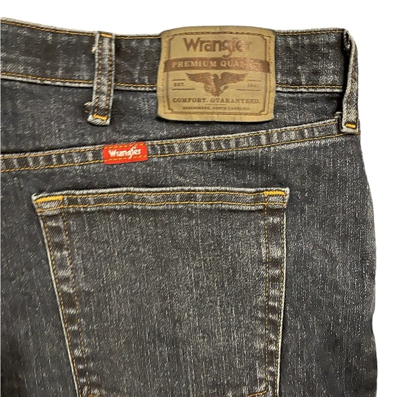 Men’s Wranglers Brand New - Picture 4 of 4